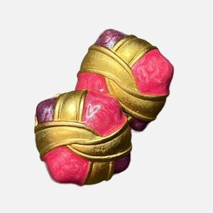 Vintage 1980s 1990s vintage clip on earrings, gold tone hot pink and purple
